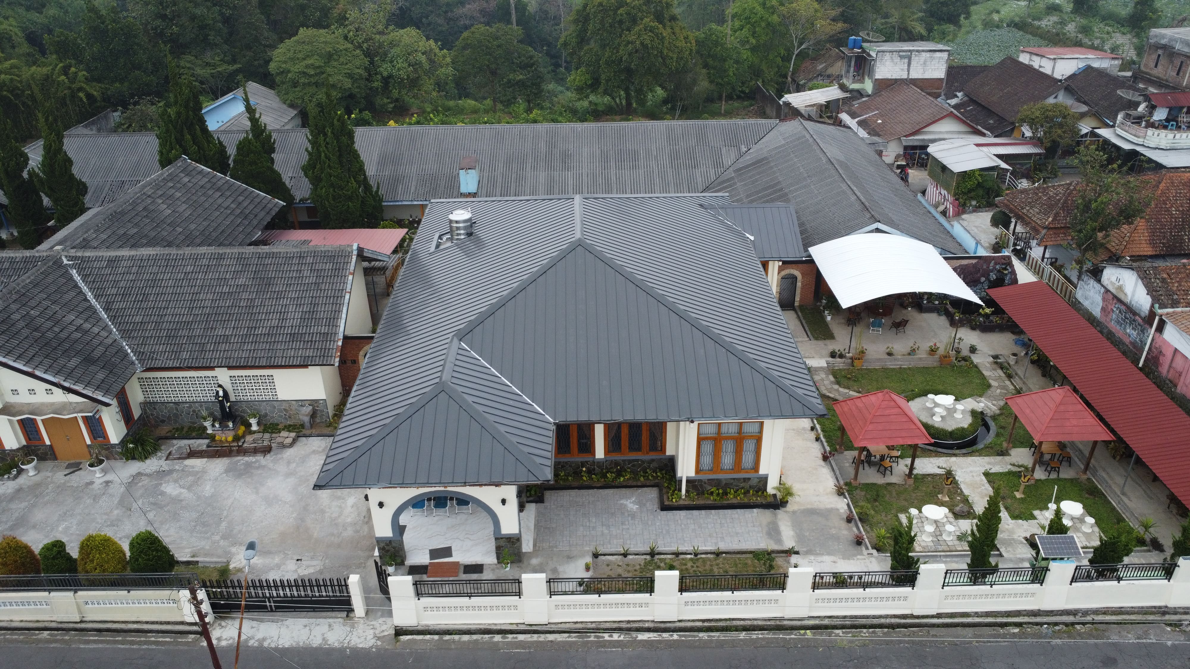 Convent CB Lintang