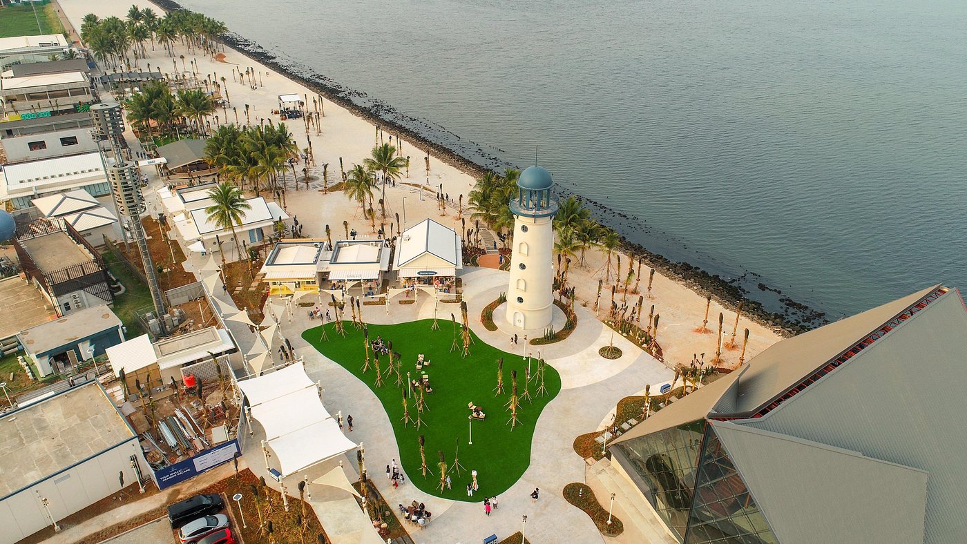 Land's End PIK 2